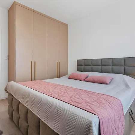 Apartamento Ah Galvaniho Ii