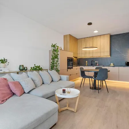 Apartamento Ah Galvaniho Ii Bratislava